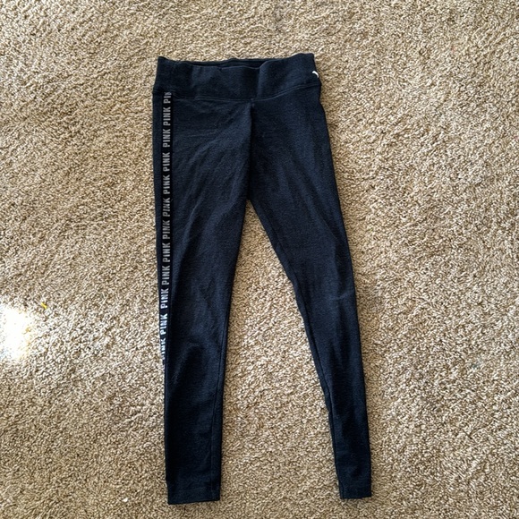 5pairs of Victoria Secrets Leggins - Picture 5 of 6